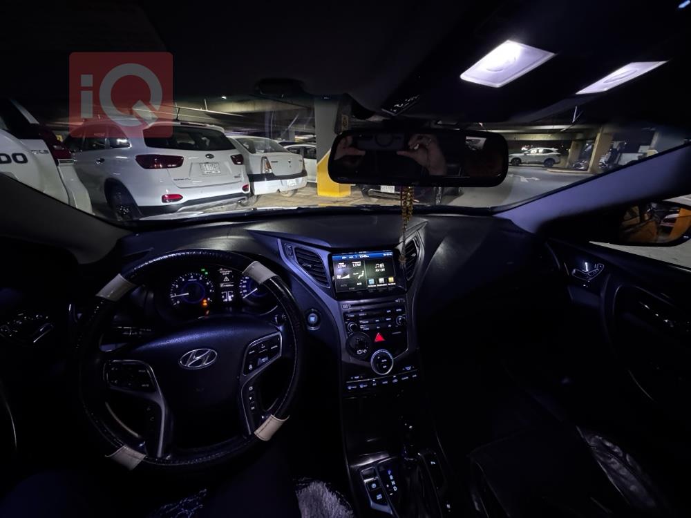 هيونداي أزيرا